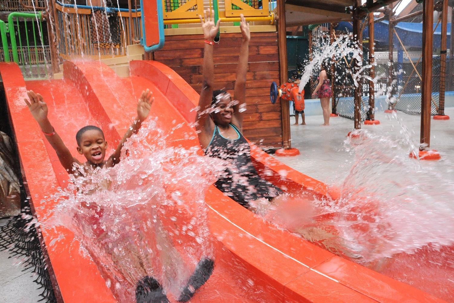 Six Flags Great Escape Lodge & Indoor Waterpark Queensbury Eksteriør billede