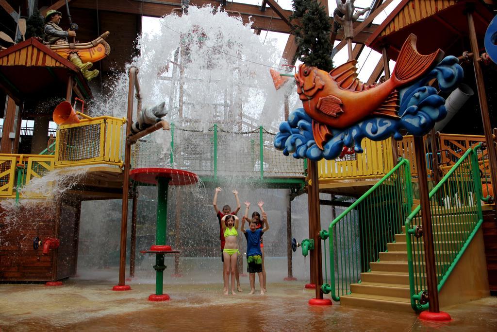 Six Flags Great Escape Lodge & Indoor Waterpark Queensbury Eksteriør billede